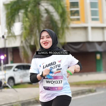 Runner Photo 7999453