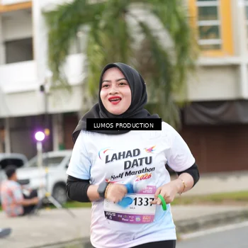 Runner Photo 7999455