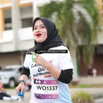Runner Photo 7999459