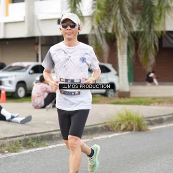 Runner Photo 7999465