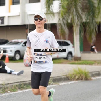 Runner Photo 7999470