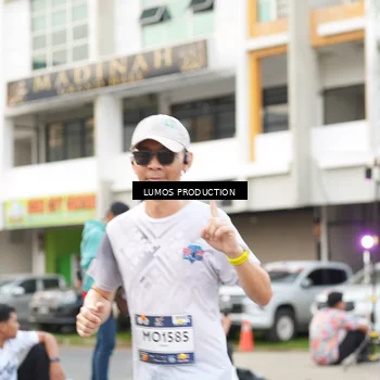 Runner Photo 7999478