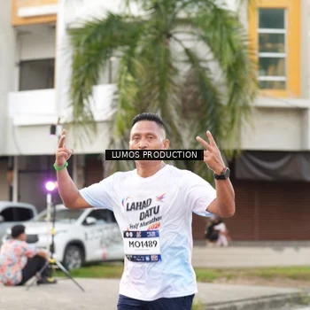 Runner Photo 7999497