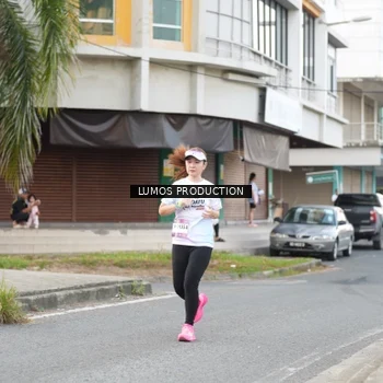 Runner Photo 7999509
