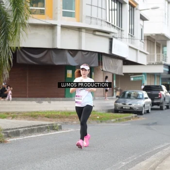 Runner Photo 7999513