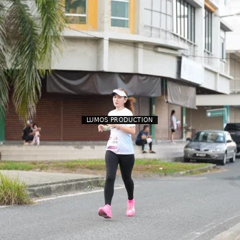 Runner Photo 7999516