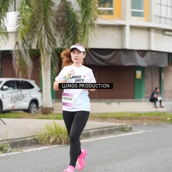 Runner Photo 7999527
