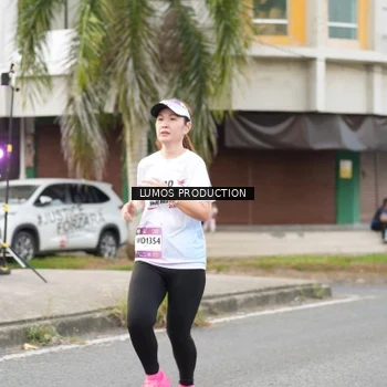 Runner Photo 7999532