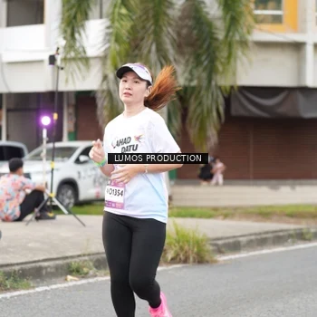 Runner Photo 7999536