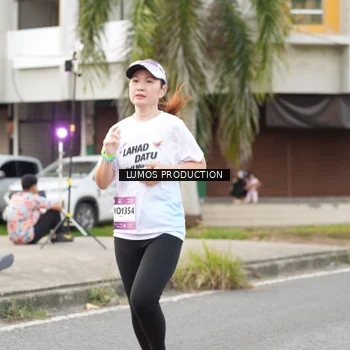 Runner Photo 7999542