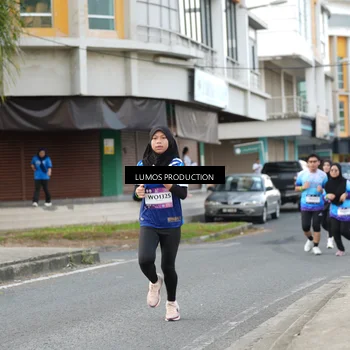 Runner Photo 7999577