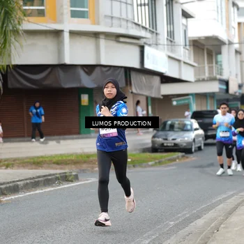 Runner Photo 7999580