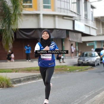 Runner Photo 7999589