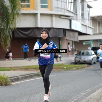 Runner Photo 7999592