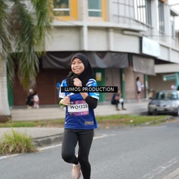 Runner Photo 7999595