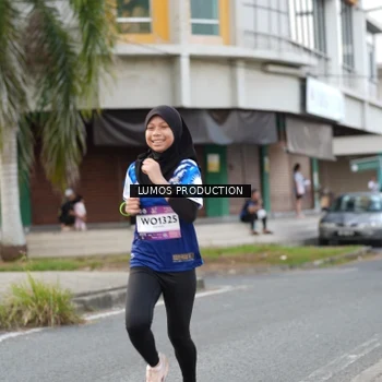 Runner Photo 7999596