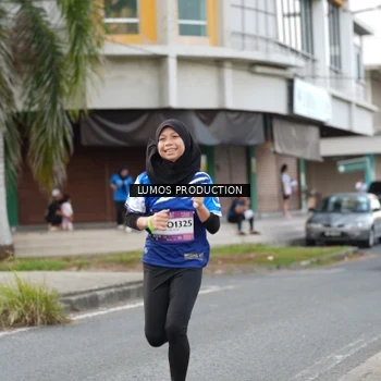 Runner Photo 7999598