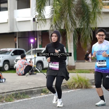 Runner Photo 7999604