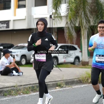 Runner Photo 7999616