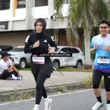 Runner Photo 7999619