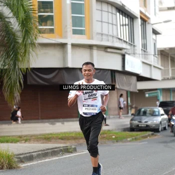 Runner Photo 7999634