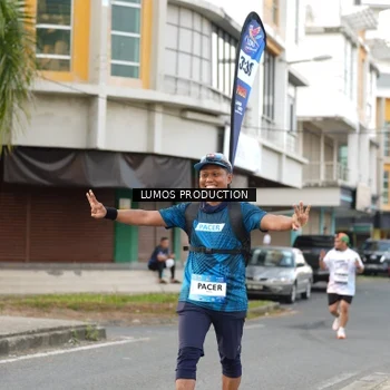 Runner Photo 7999645