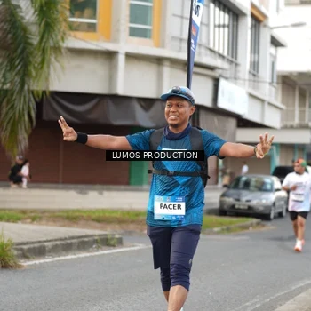 Runner Photo 7999663