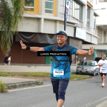 Runner Photo 7999669