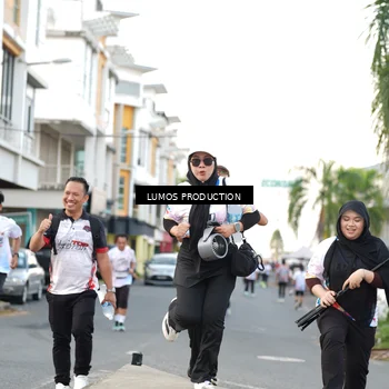 Runner Photo 7999715