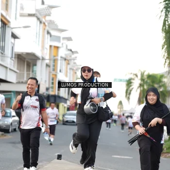 Runner Photo 7999719