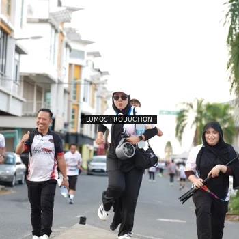 Runner Photo 7999721