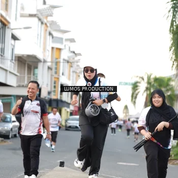 Runner Photo 7999722