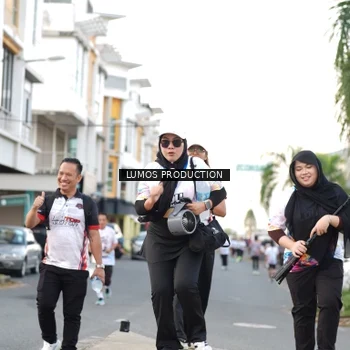Runner Photo 7999730
