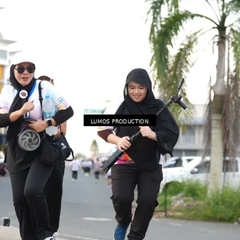 Runner Photo 7999743