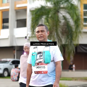 Runner Photo 7999770