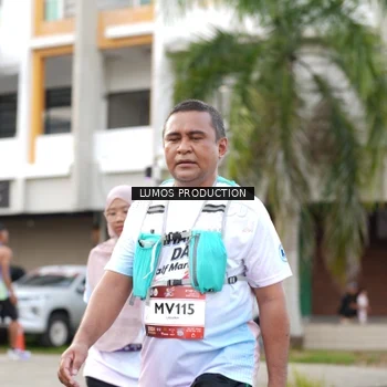 Runner Photo 7999778