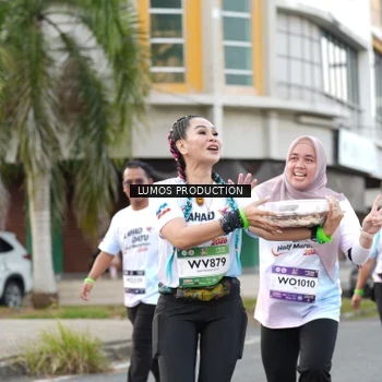Runner Photo 7999815