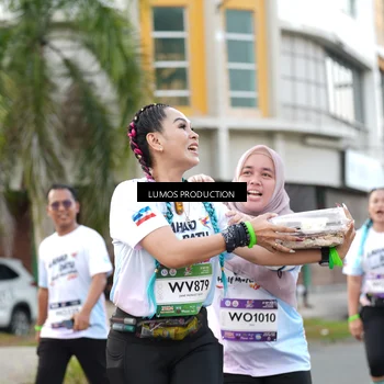 Runner Photo 7999833