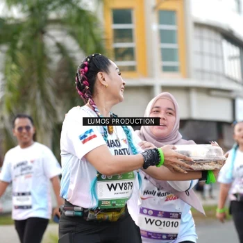 Runner Photo 7999840