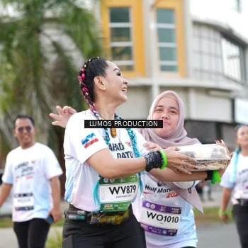 Runner Photo 7999842