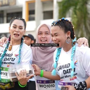 Runner Photo 7999873