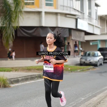 Runner Photo 7999880