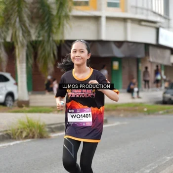 Runner Photo 7999883