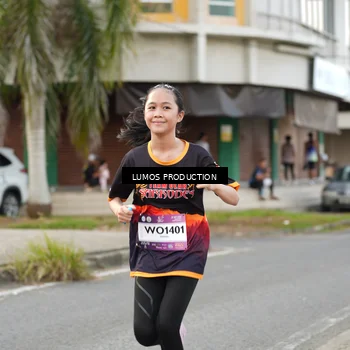 Runner Photo 7999890