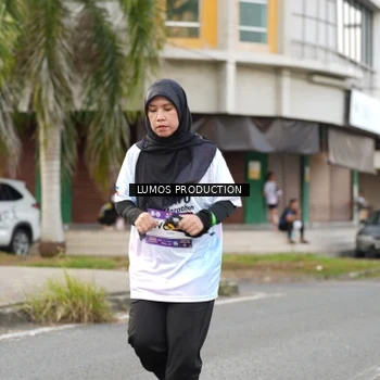 Runner Photo 7999902