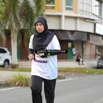 Runner Photo 7999906