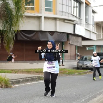 Runner Photo 7999908