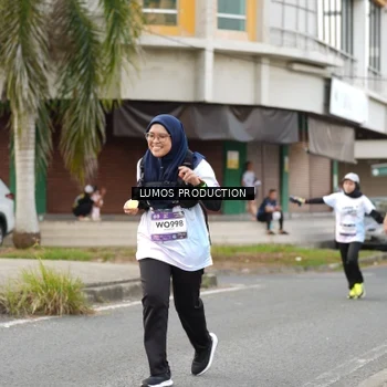 Runner Photo 7999919