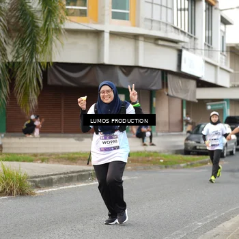 Runner Photo 7999922