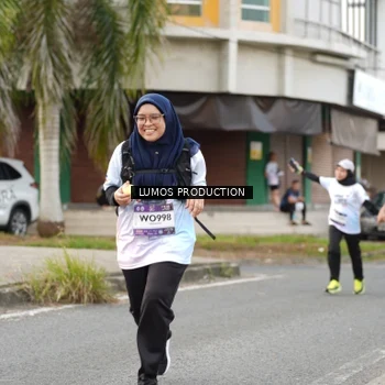 Runner Photo 7999933